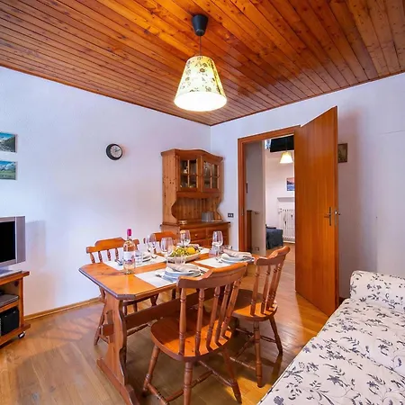 Appartamento La Tana Dello Scoiattolo Skiing Nearby - Happy Bardonecchia