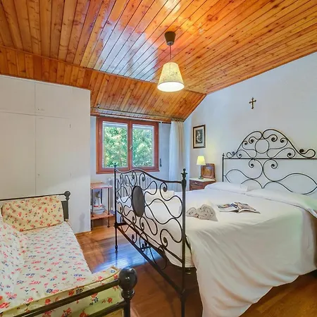 Apartmán La Tana Dello Scoiattolo Skiing Nearby - Happy Bardonecchia